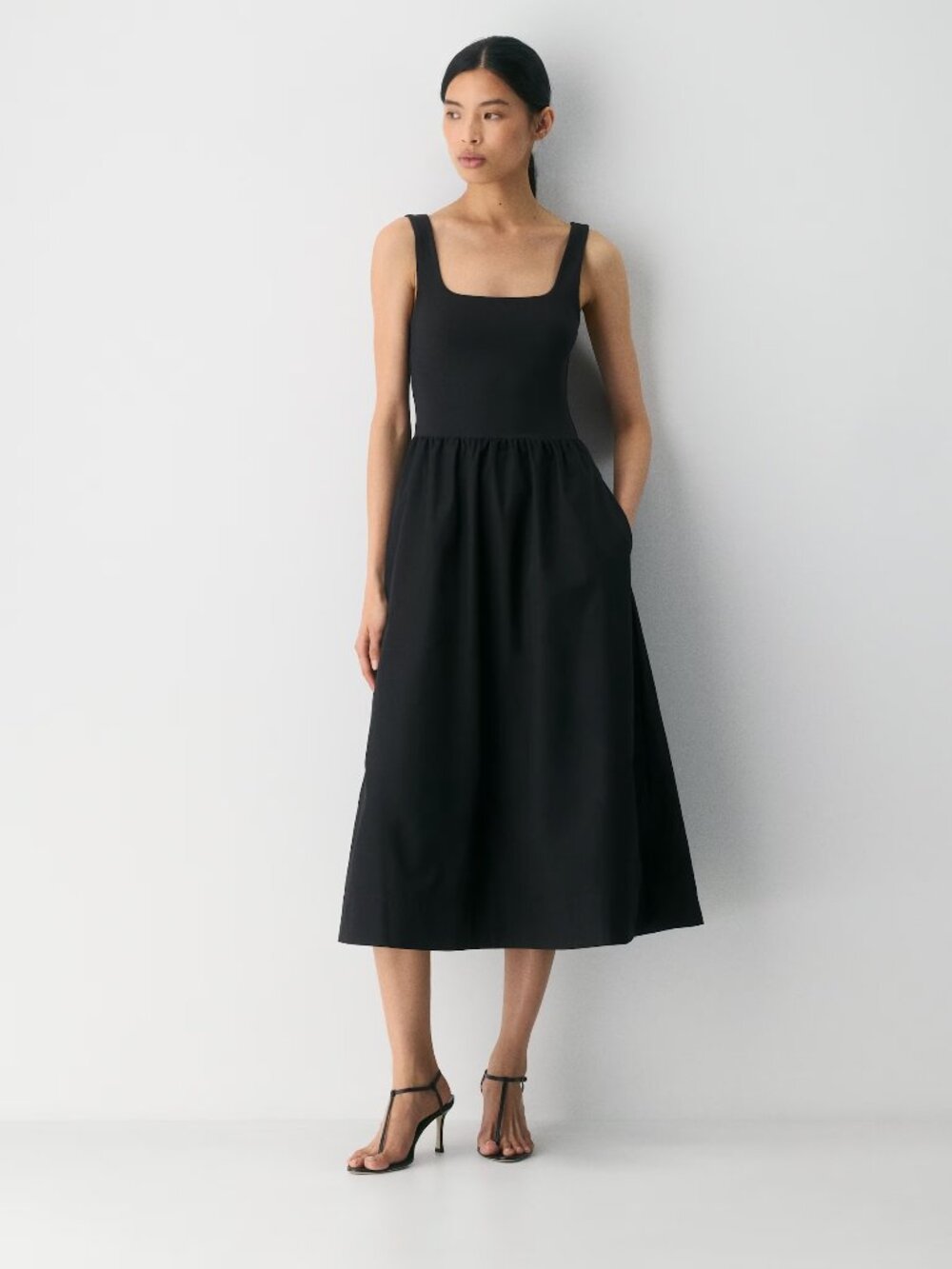 Aritzia Revive Poplin Dress • Black • Size XS